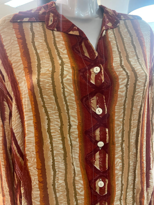 🆕Vintage drakt med bluse og bukse- Bohemian stil- str M i Rayon materiale. Tilstand: Ny fra nedlagt butikk!