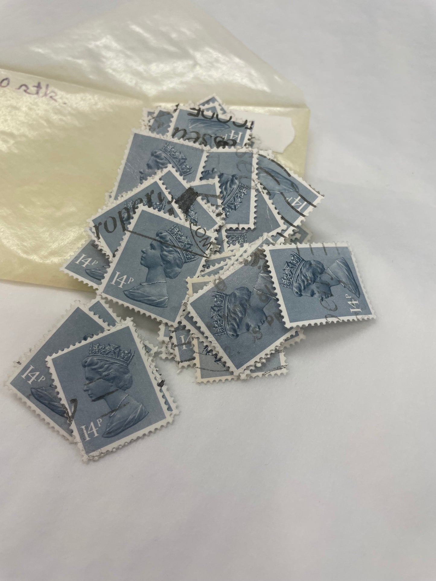 Queen Elizabeth 2 14P selges enkeltvis