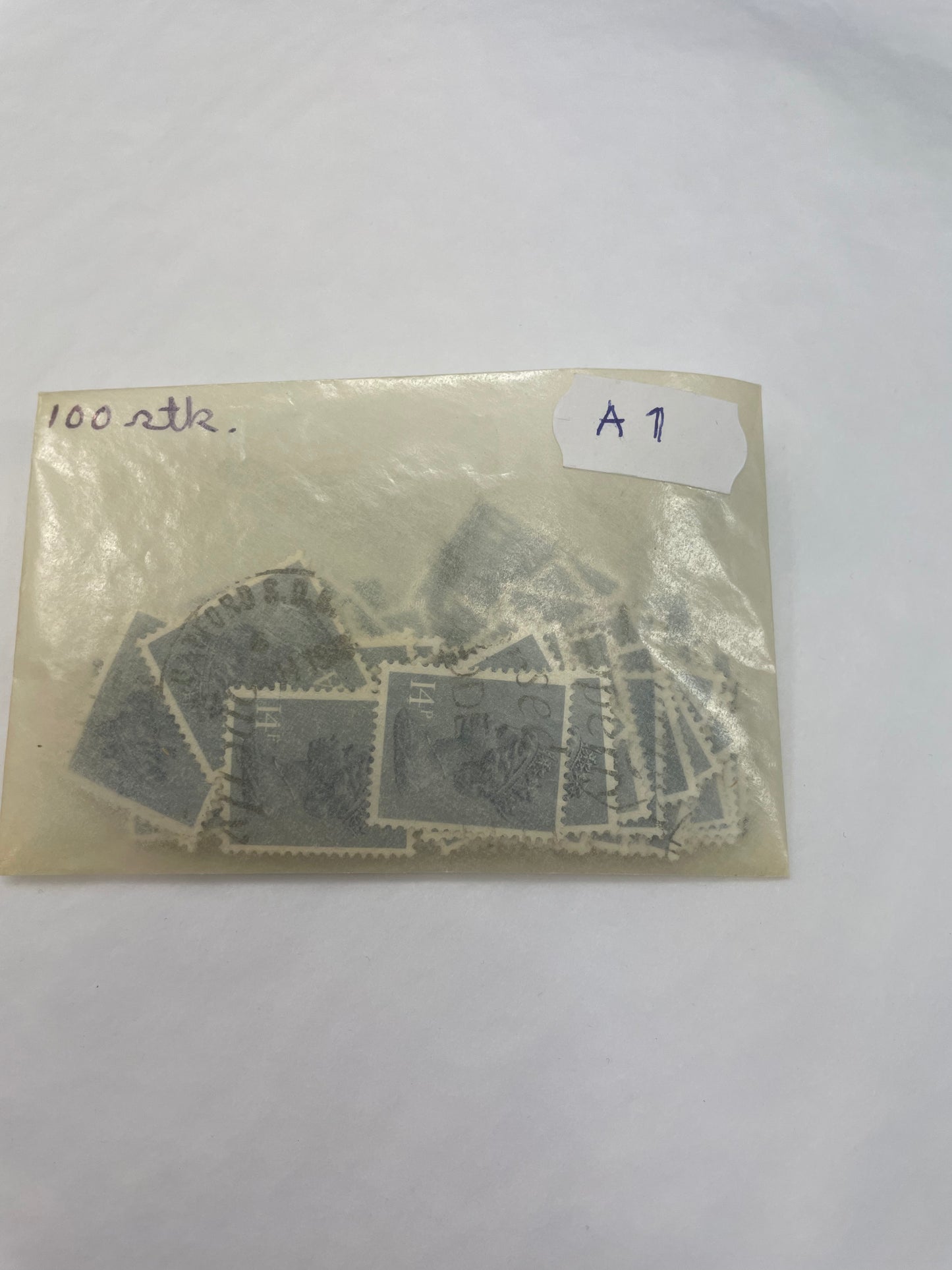 Queen Elizabeth 2 14P selges enkeltvis