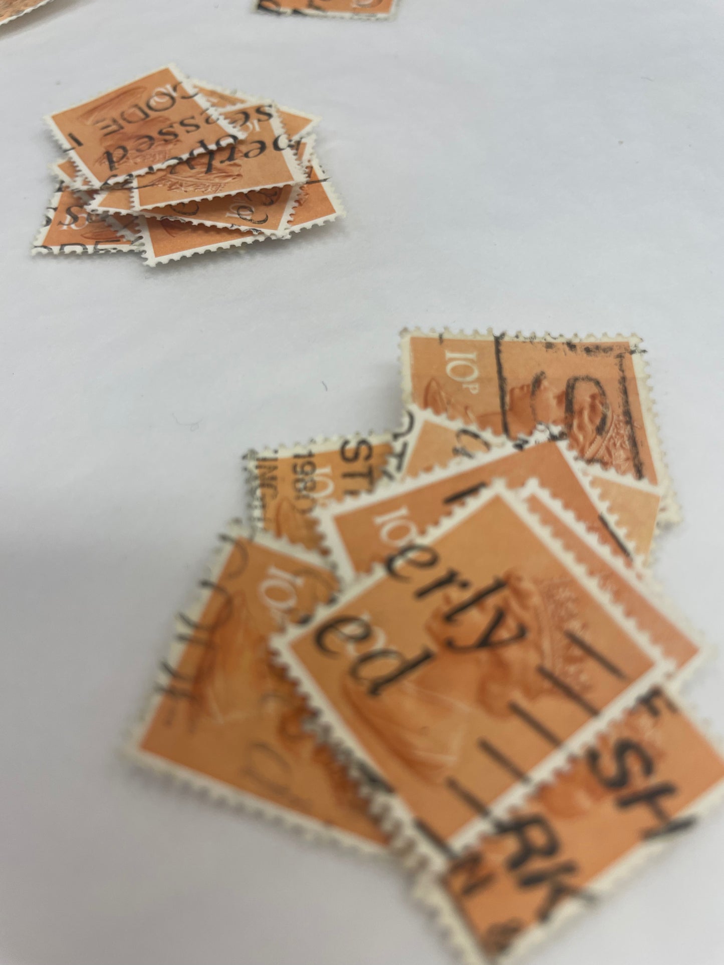 Queen Elizabeth 2 10p selges pr stk