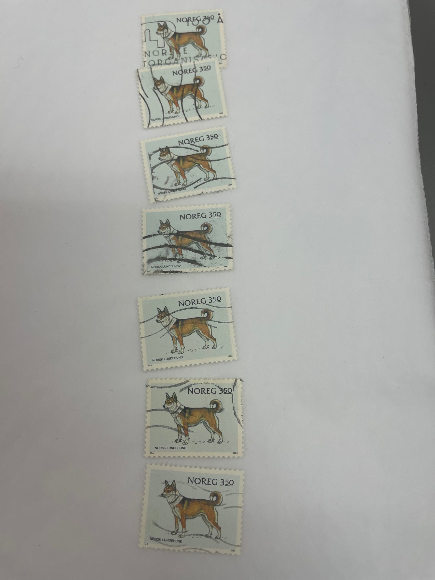 Norsk frimerke 3,50 Lundehund. Selges pr stk