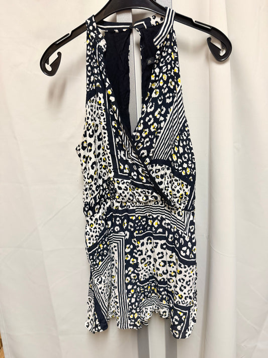 ♻️Zara sommer onepiece med shorts. Svart mønstret Strl S. Tilstand: fin, ingen hull eller nupper