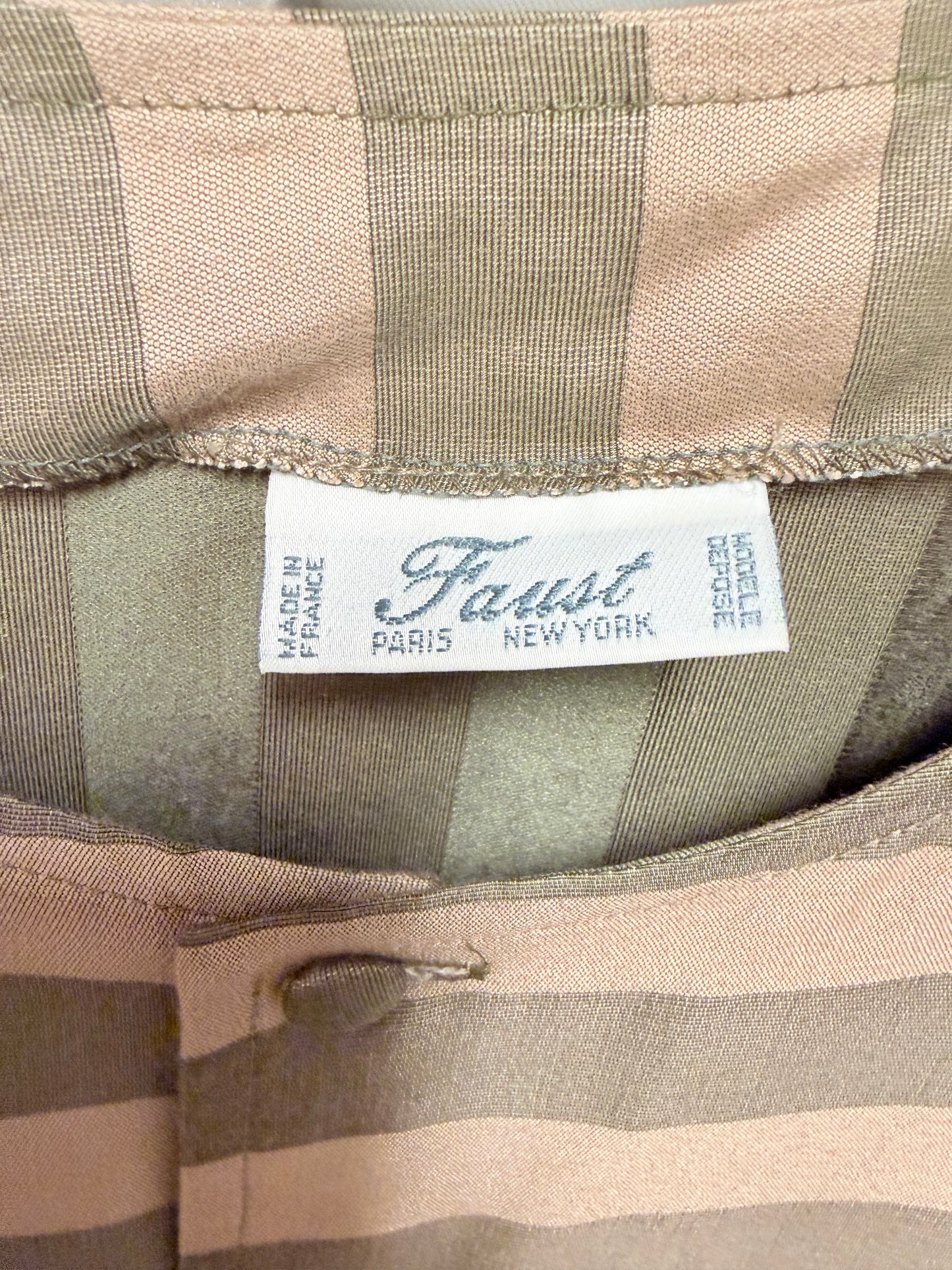 🆕Vintage topp/kjole fra nedlagt butikk. 100% bomull. Beige/grønne striper. Kan brukes som kort kjole eller lang topp