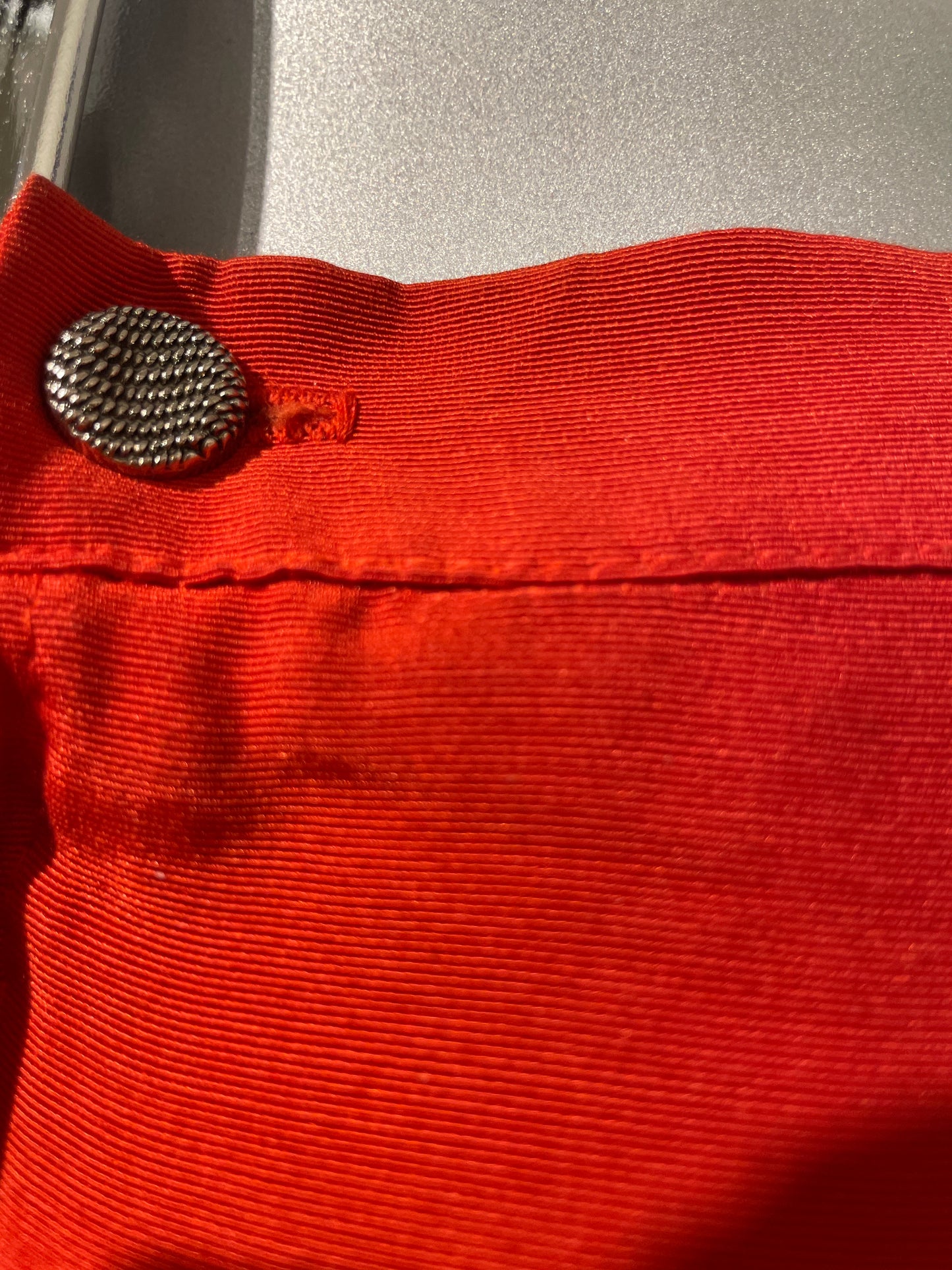 🆕Ubrukt rødt Vintage skjørt str 40. Nytt fra nedlagt butikk