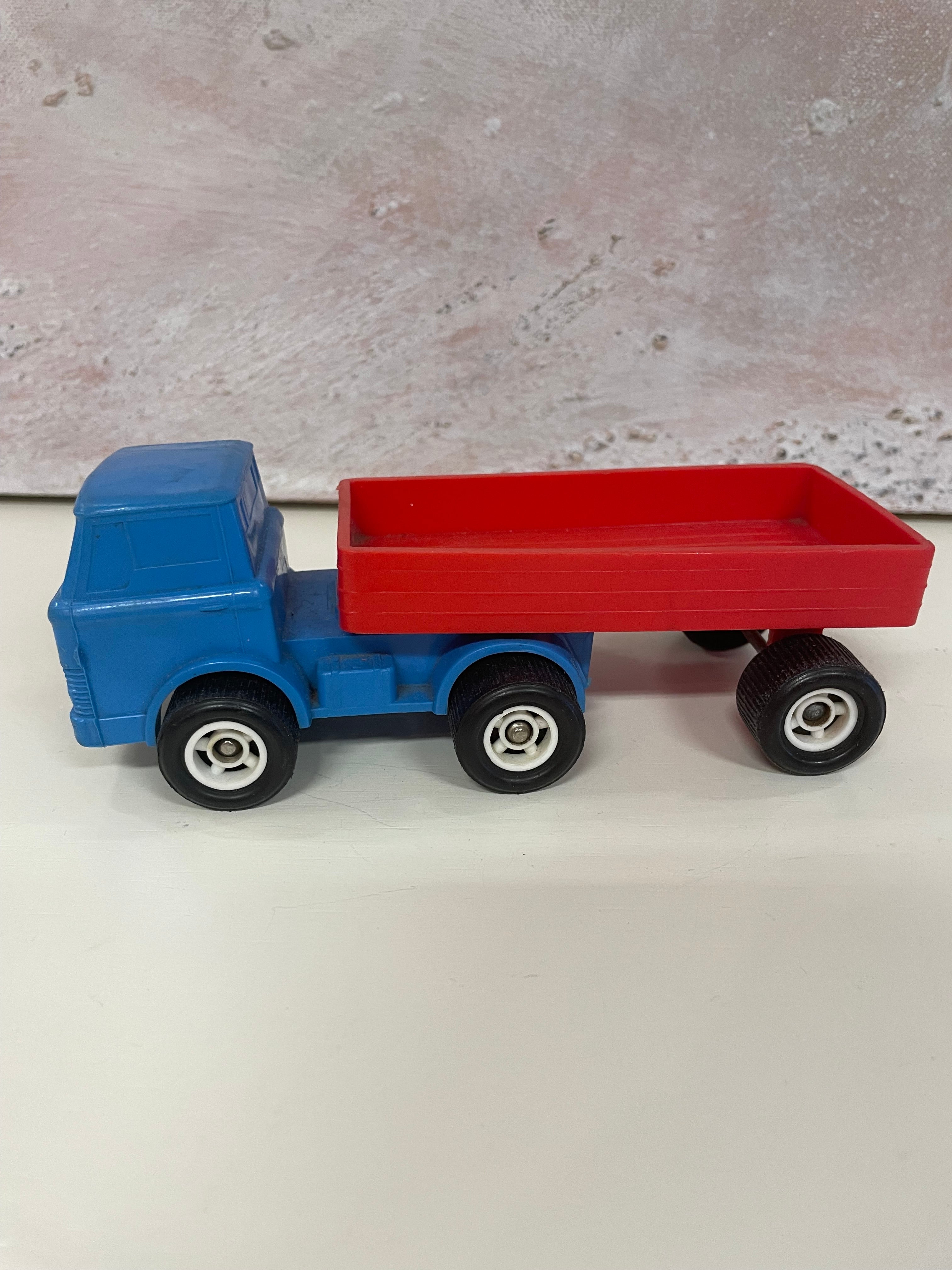 Ford D series