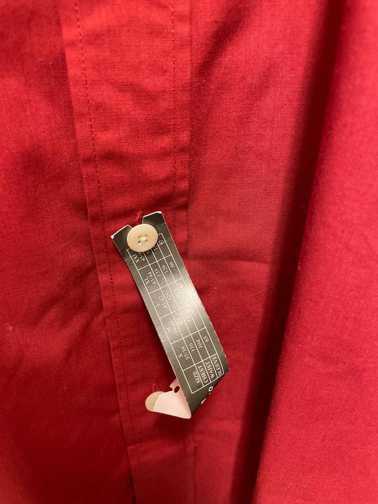 🆕rød herreskjorte str L og XL fra Lorenzo 60% bomull