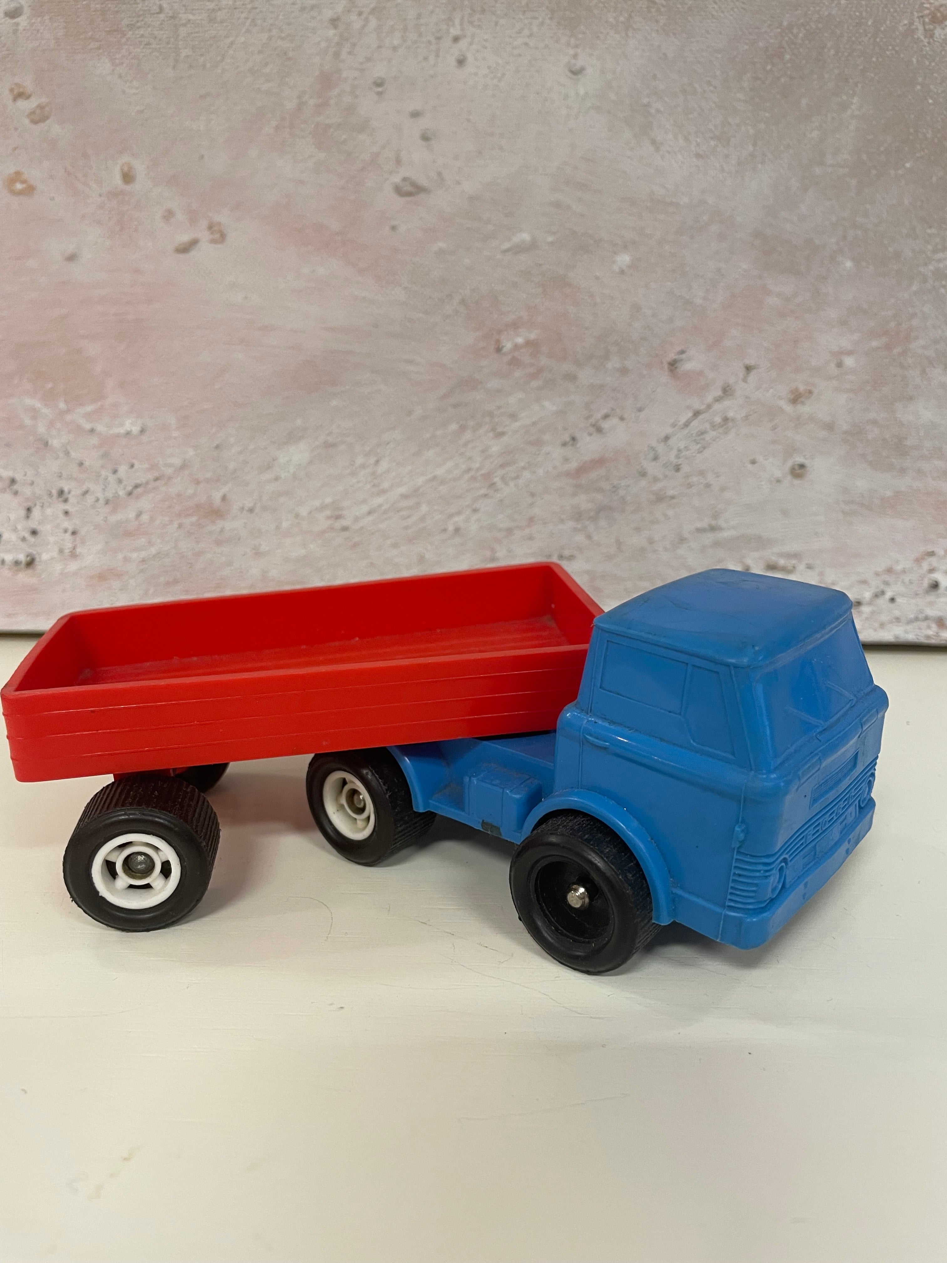 Ford D series