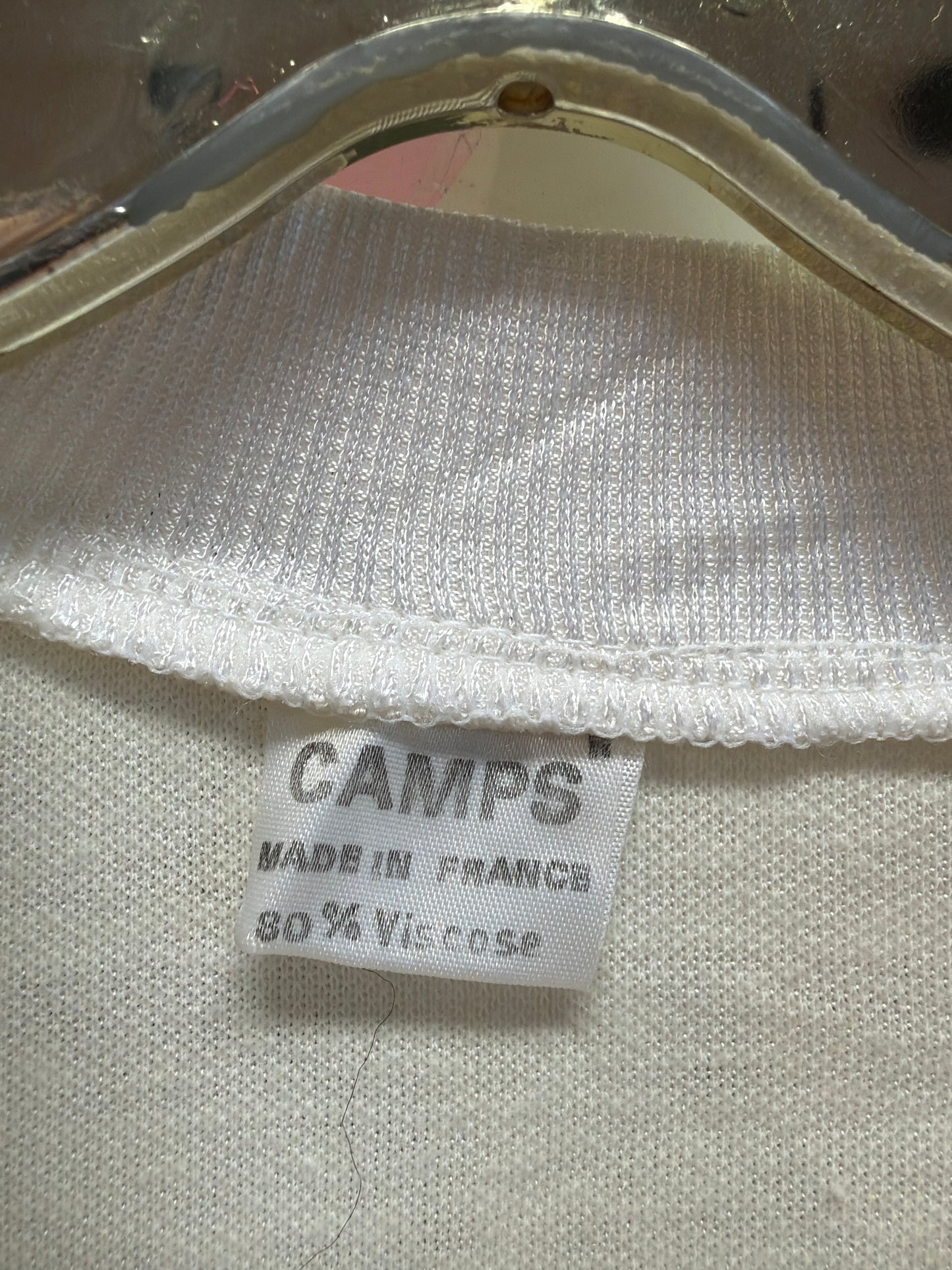 🆕 Vintage Camps genser i hvitt glatt stoff. Strl M. Ny ubrukt fra nedlagt butikk