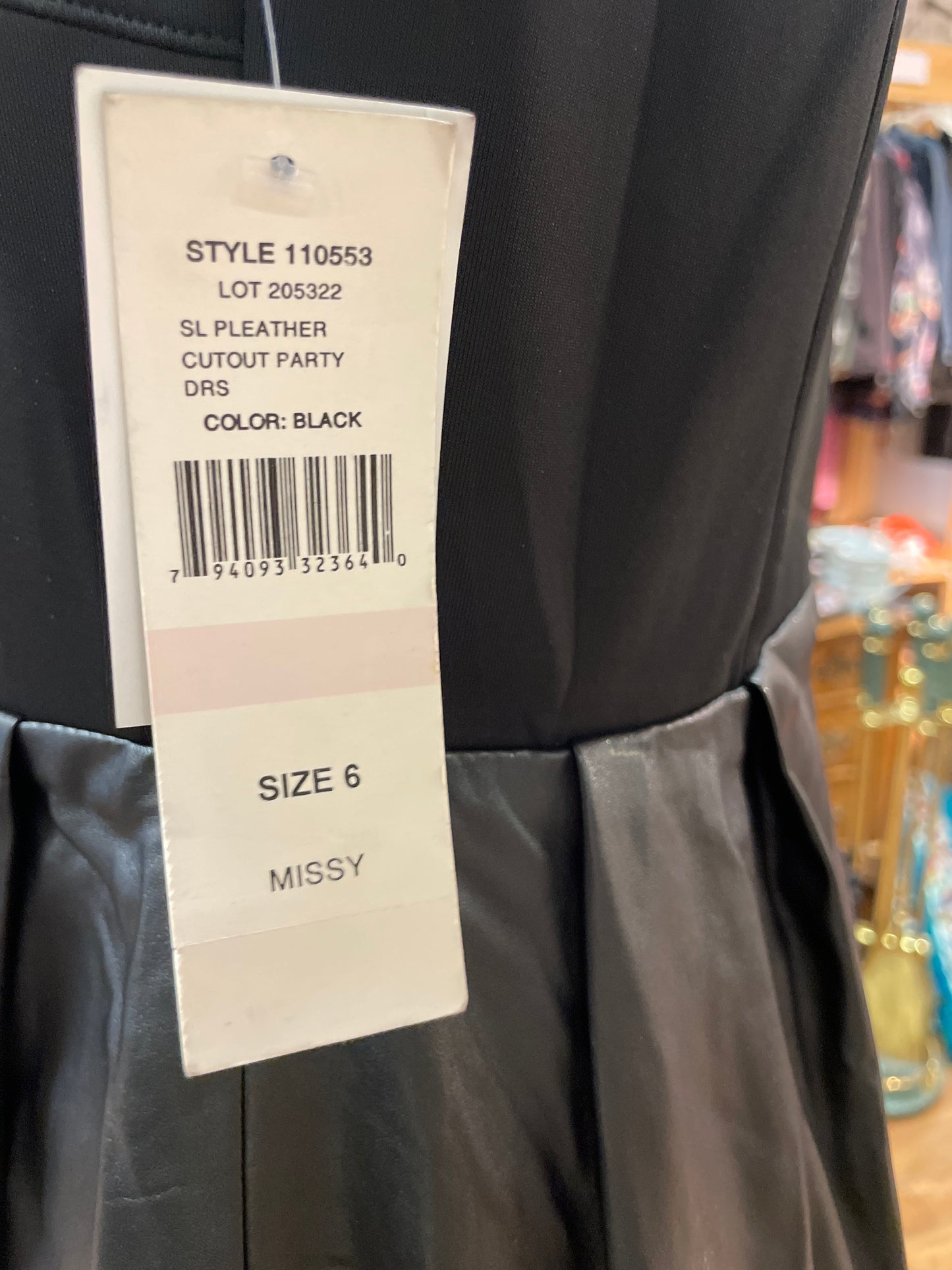 🆕Ubrukt Vintage kjole str 6 og 8 Tilstand: Ny, med merkelappen på!