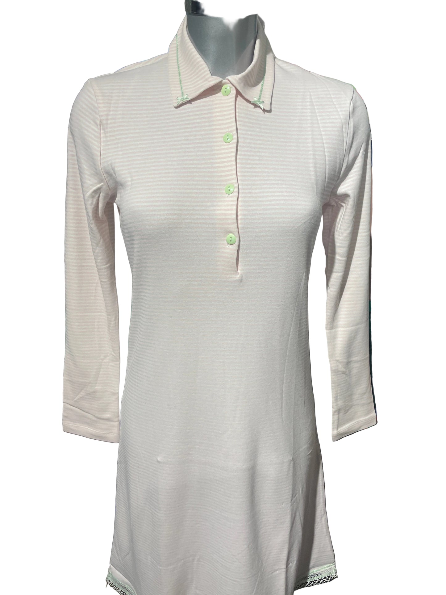 🆕 Nattkjole rosastripet med grønne knapper fra Gloria Baroni. Str 42 og str 46. Nye fra nedlagt butikk