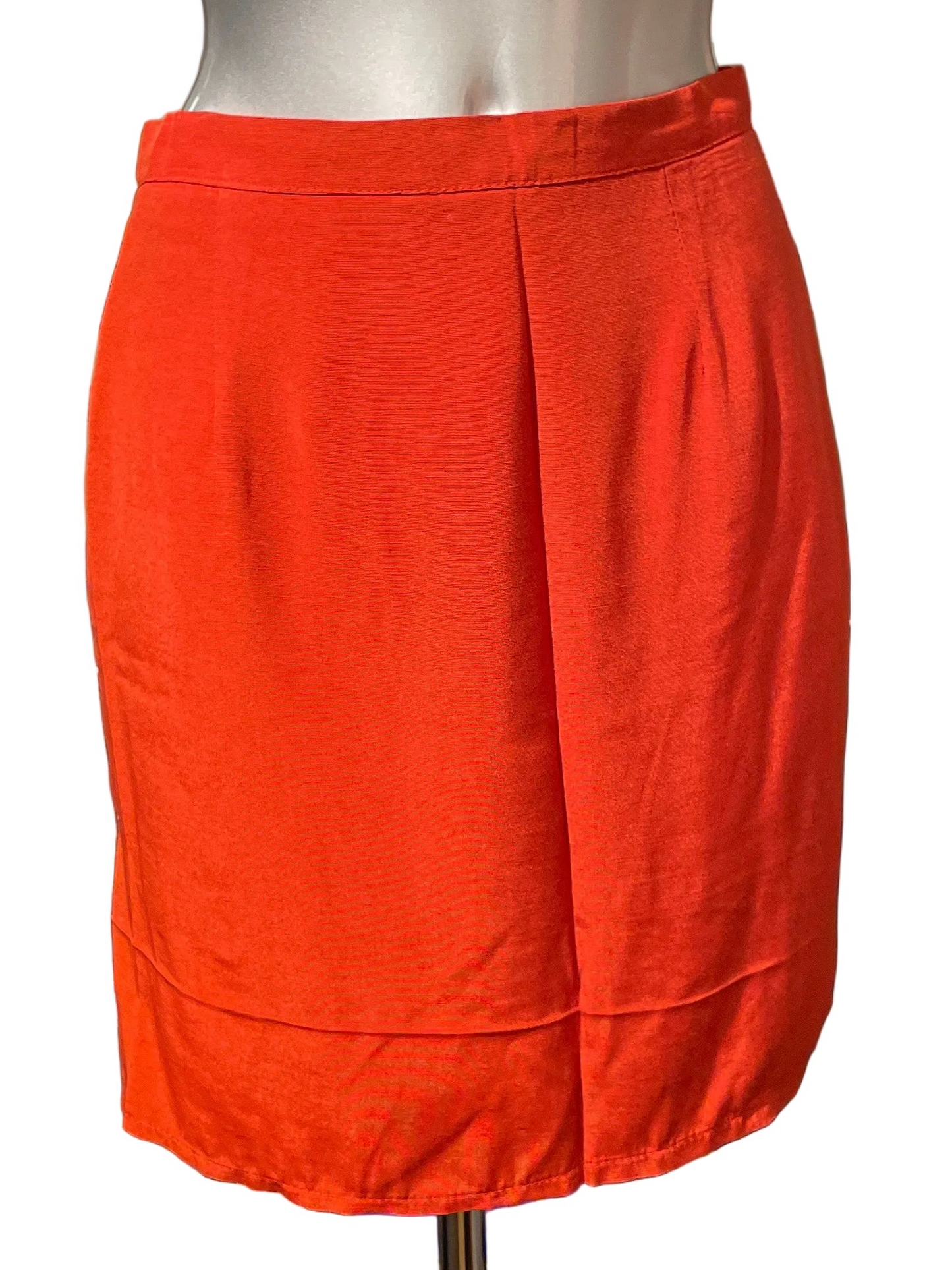 🆕Ubrukt rødt Vintage skjørt str 40. Nytt fra nedlagt butikk