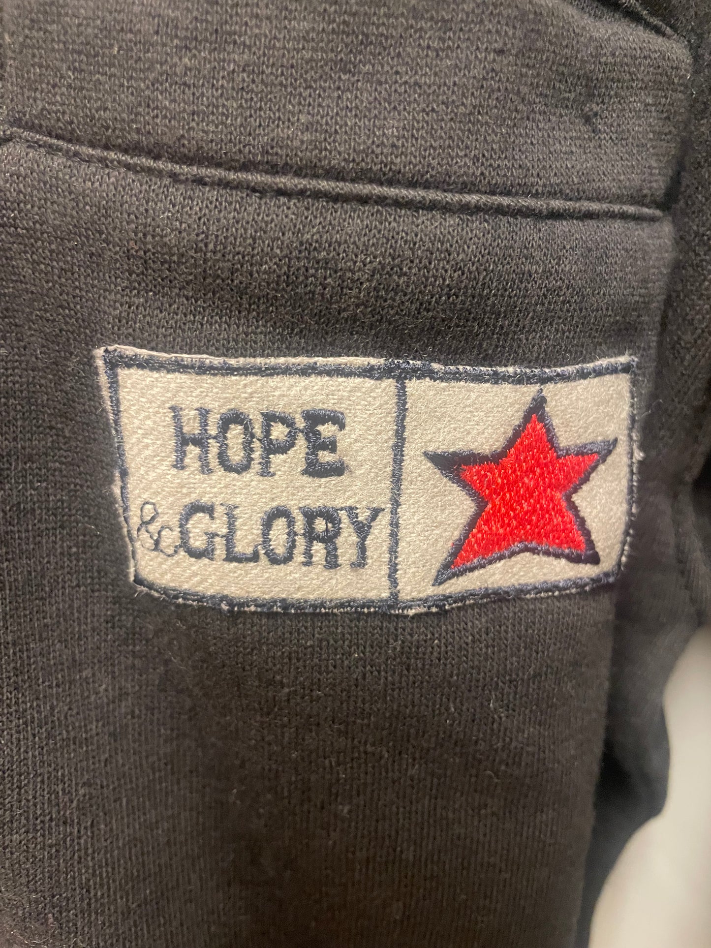 ♻️svart Hettegenser strl 3(ca S) til herre. Hope and glory