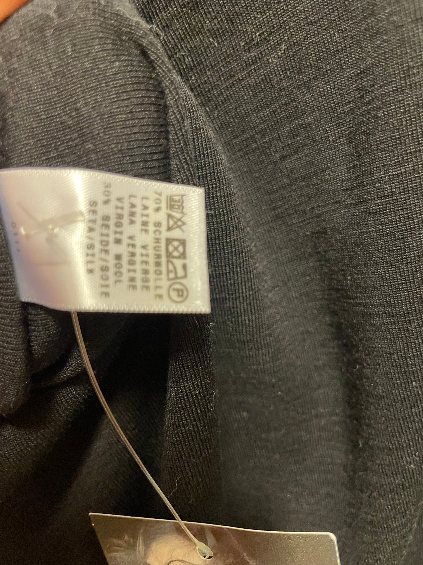 🆕 Svart singlet fra calida, ull, strl L