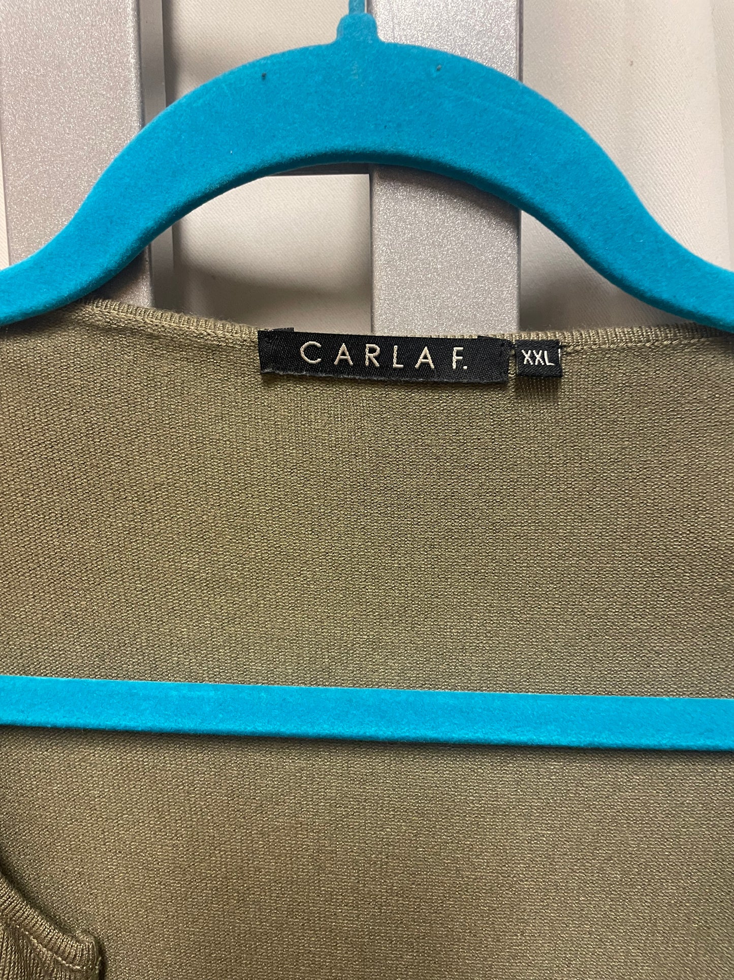 ♻️beige cardigan fra Carla F strl XXL