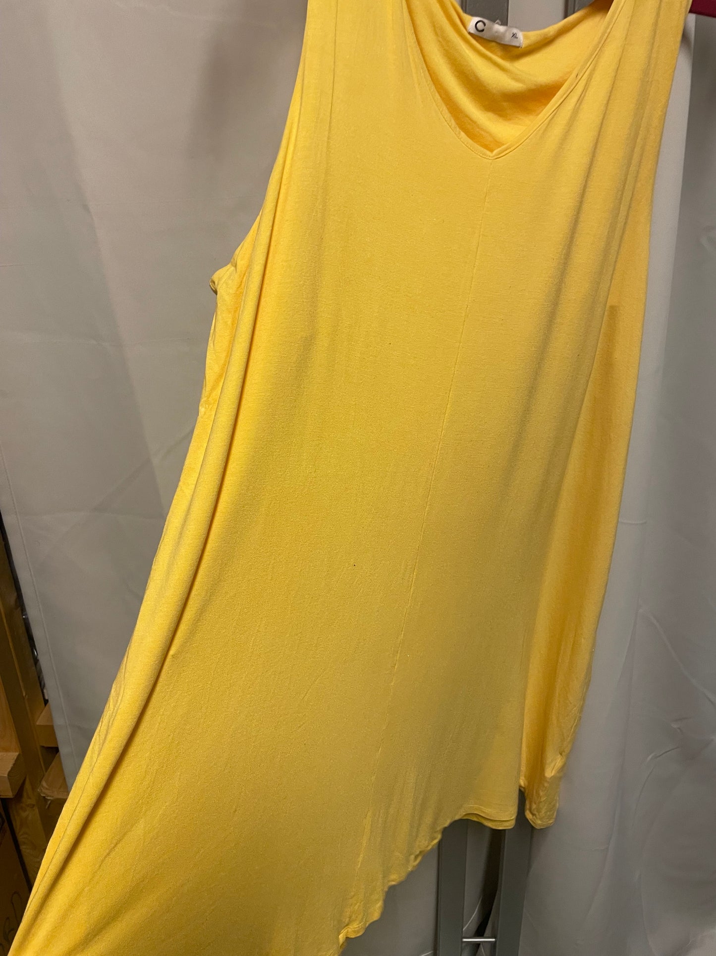 ♻️gul kjole strl XL fra Cubus