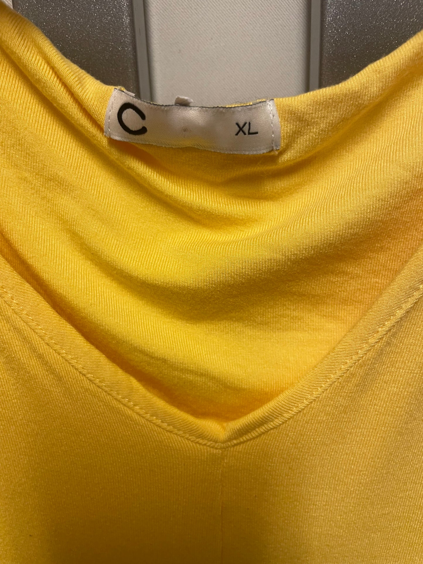 ♻️gul kjole strl XL fra Cubus