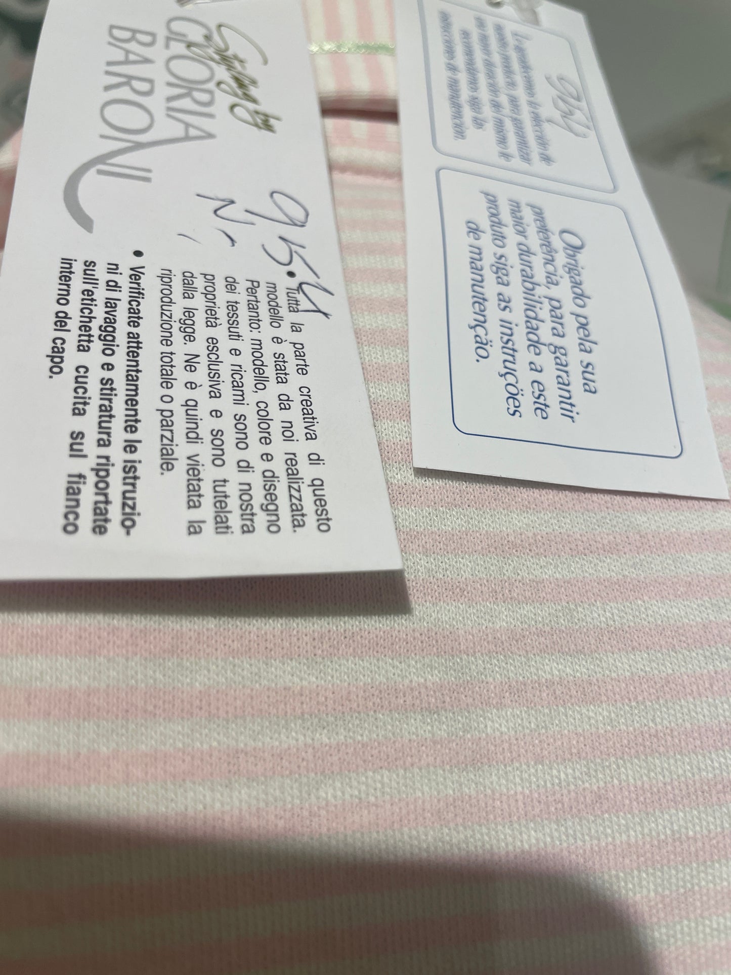 🆕 Nattkjole rosastripet med grønne knapper fra Gloria Baroni. Str 42 og str 46. Nye fra nedlagt butikk