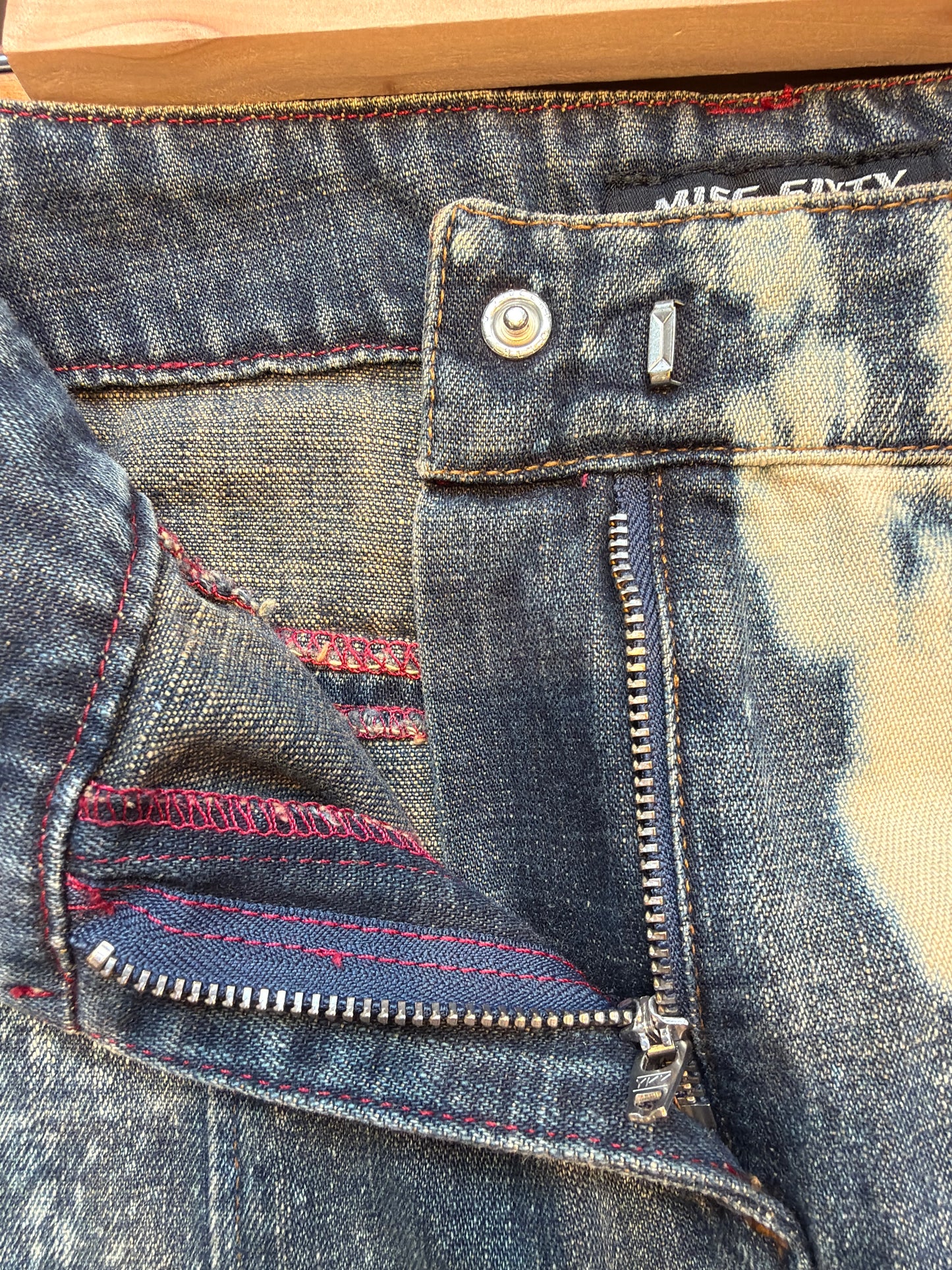 Miss Sixty denim skjørt strl M. Rått skjørt! Vanskelig å få tak i! Y2K