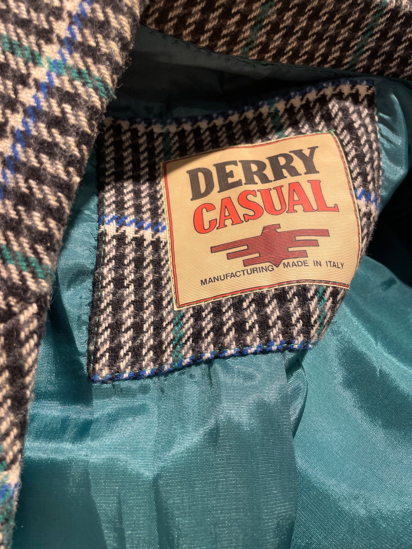 ♻️ Vintage tweed blazer-blå, grå, svart og hvit. Str S. Tilstand: veldig god; ingen hull, flekker eller synlig slitasje