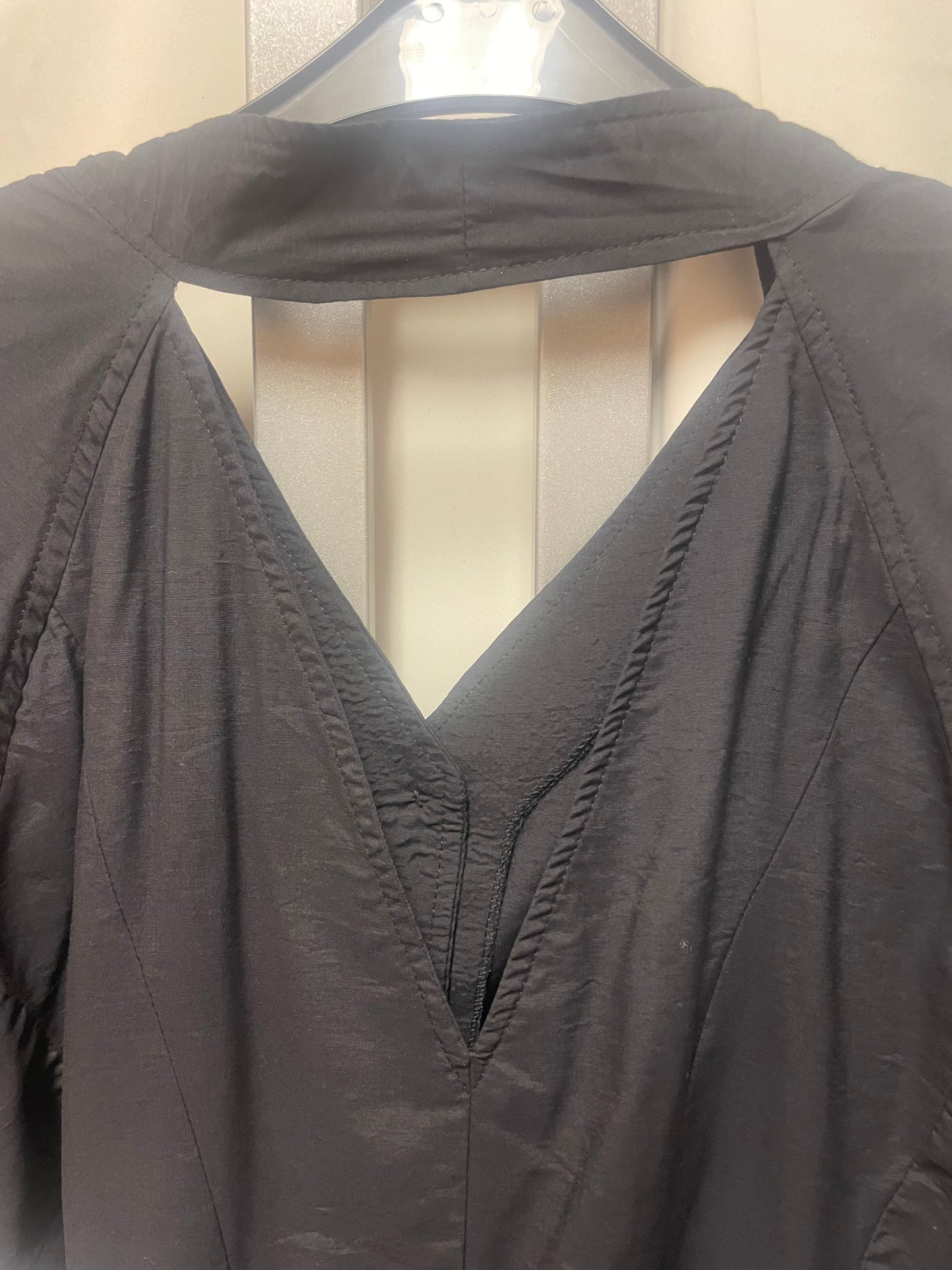 Vintage bluse med skulderpute 70% lin strl 44