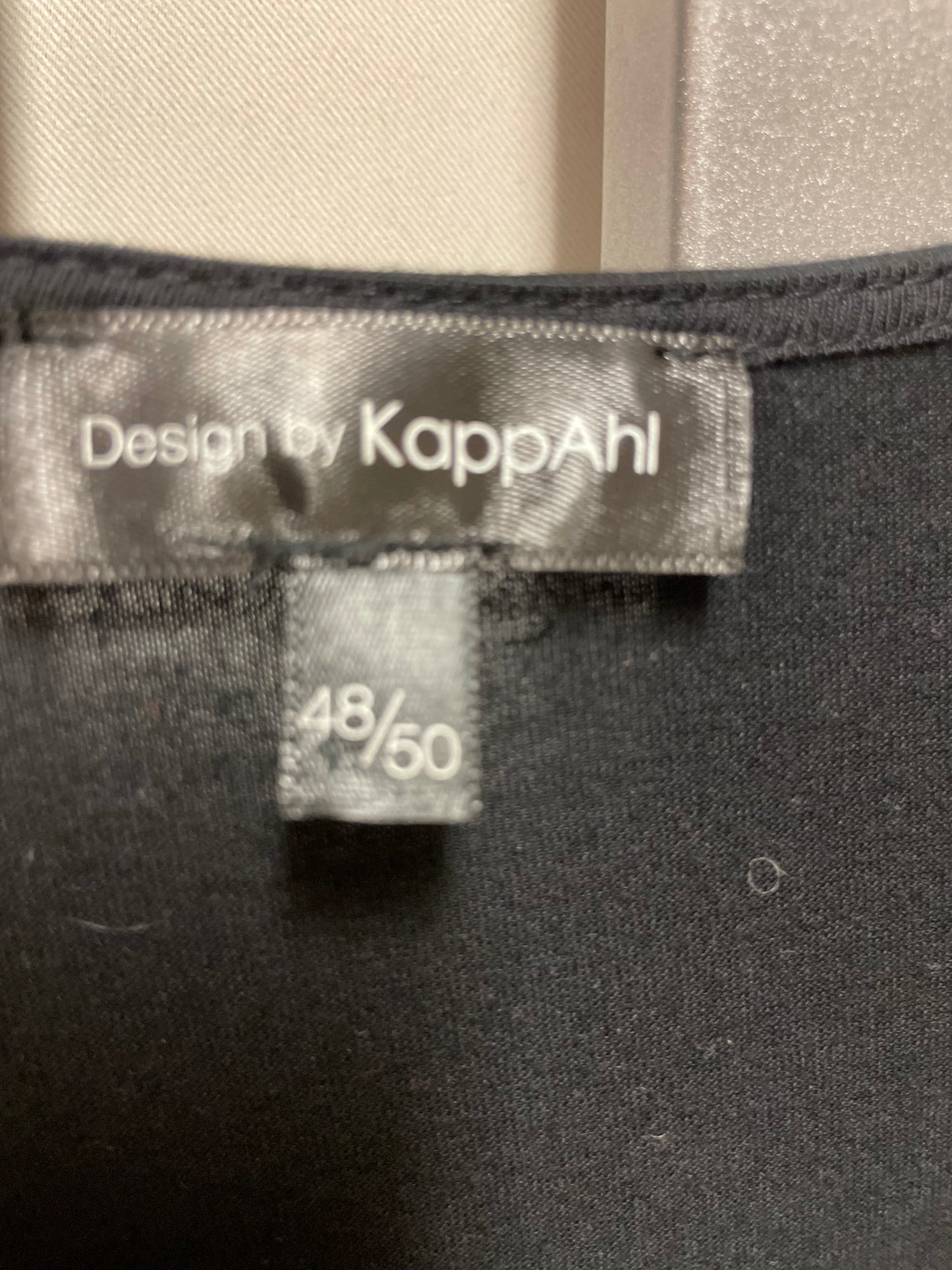 ♻️Lang topp fra KappAhl strl 48/50 plus size