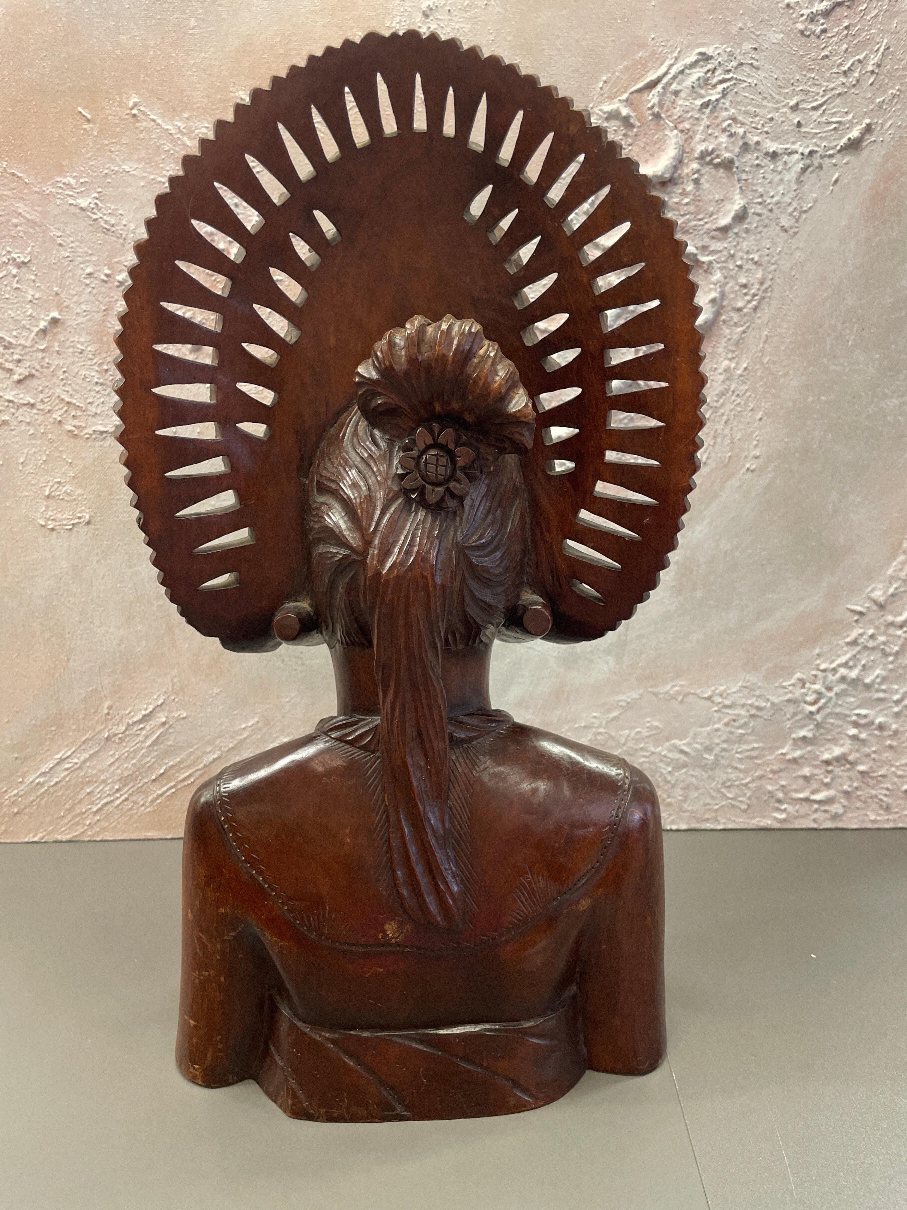 Utskjært trefigur