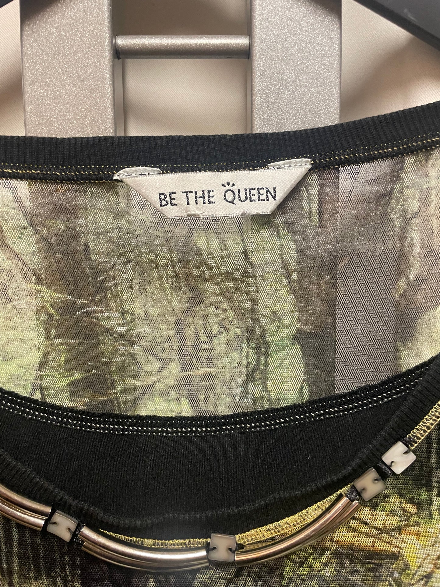 ♻️T-skjorte fra BE THE QUEEN ca str XL