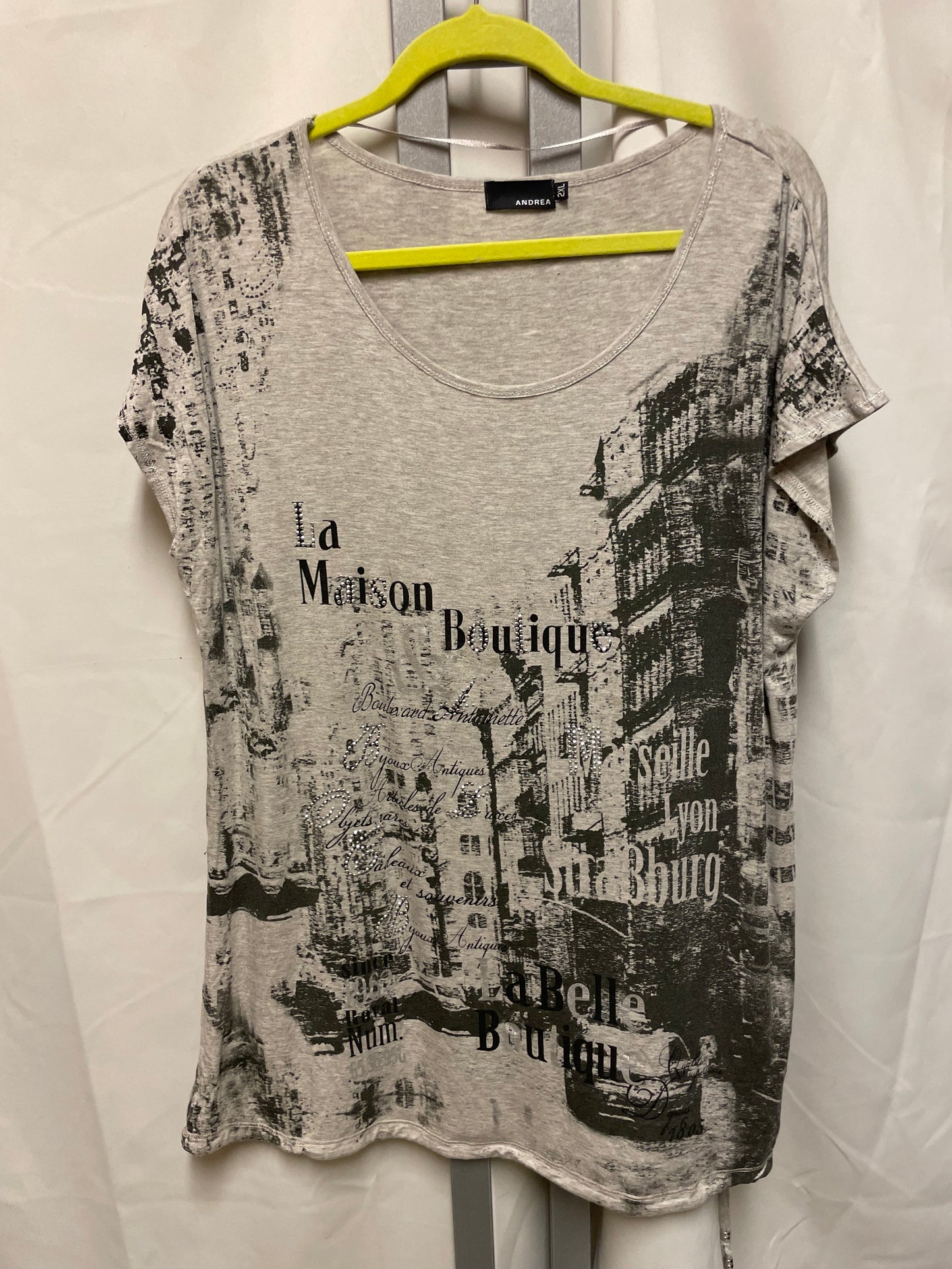 ♻️T-skjorte fra Andrea strl 2XL