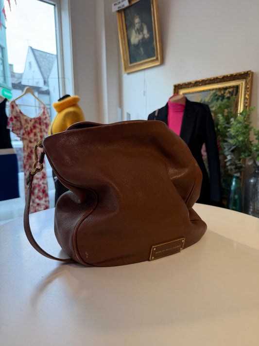 Marc Jacobs Too hot to handle Totebah