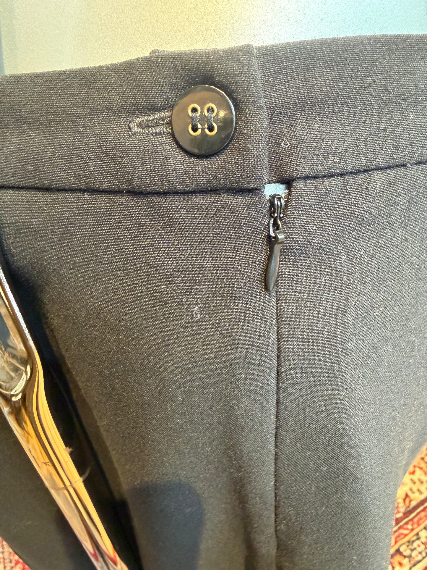 Vintage Hanna svart skjørt strl 40