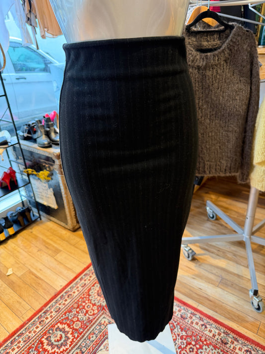 Zara langt pennalskjørt strl xs