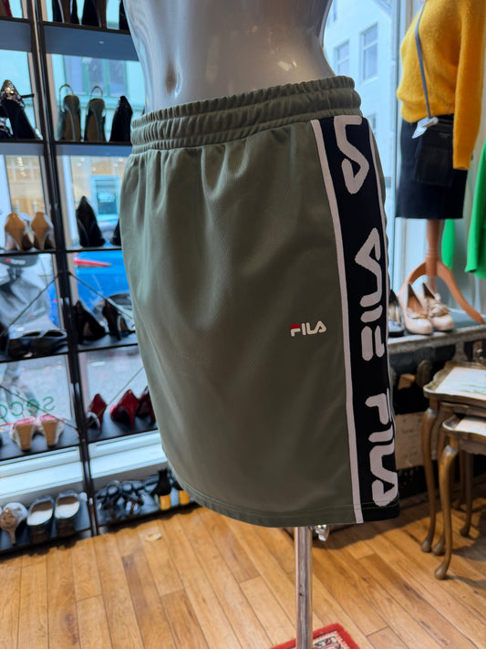 FILA sport skjørt grønn strl xs