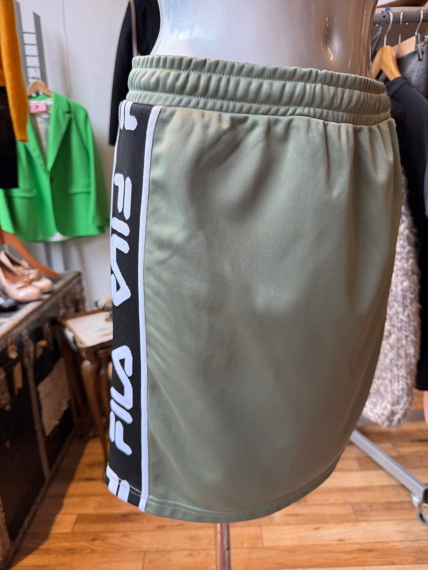 FILA sport skjørt grønn strl xs