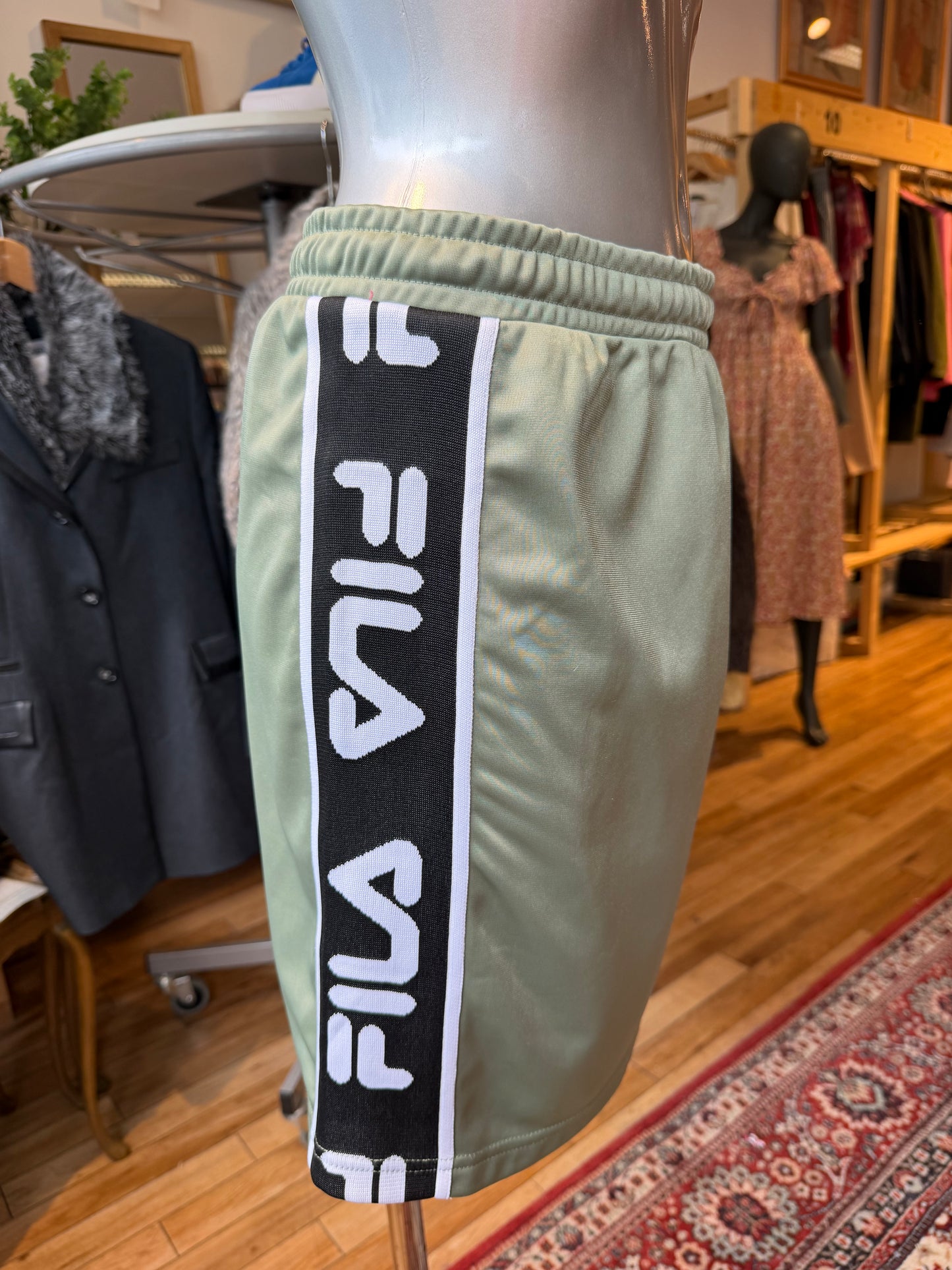 FILA sport skjørt grønn strl xs