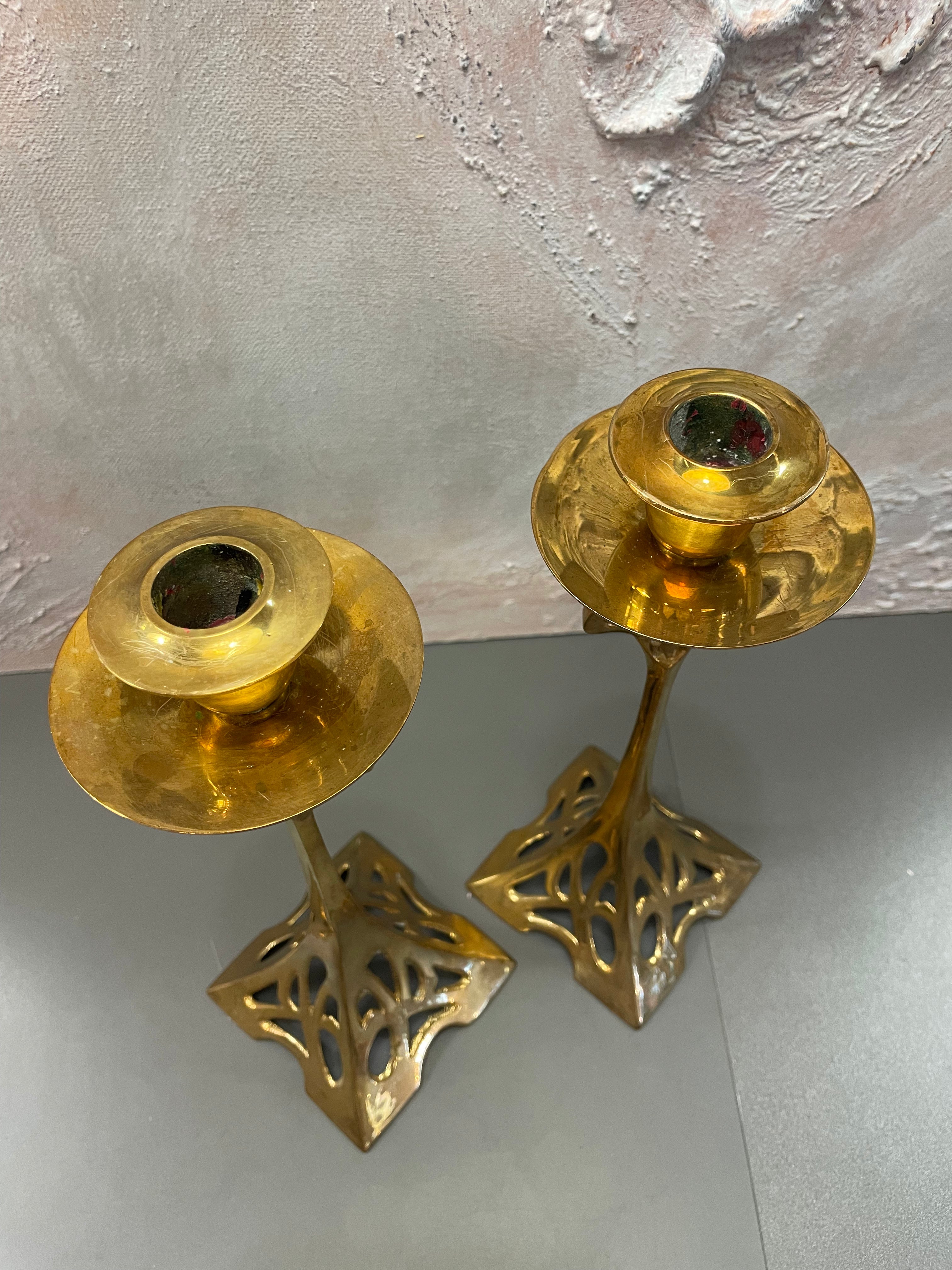 Lysestaker i Art Nouveau stil