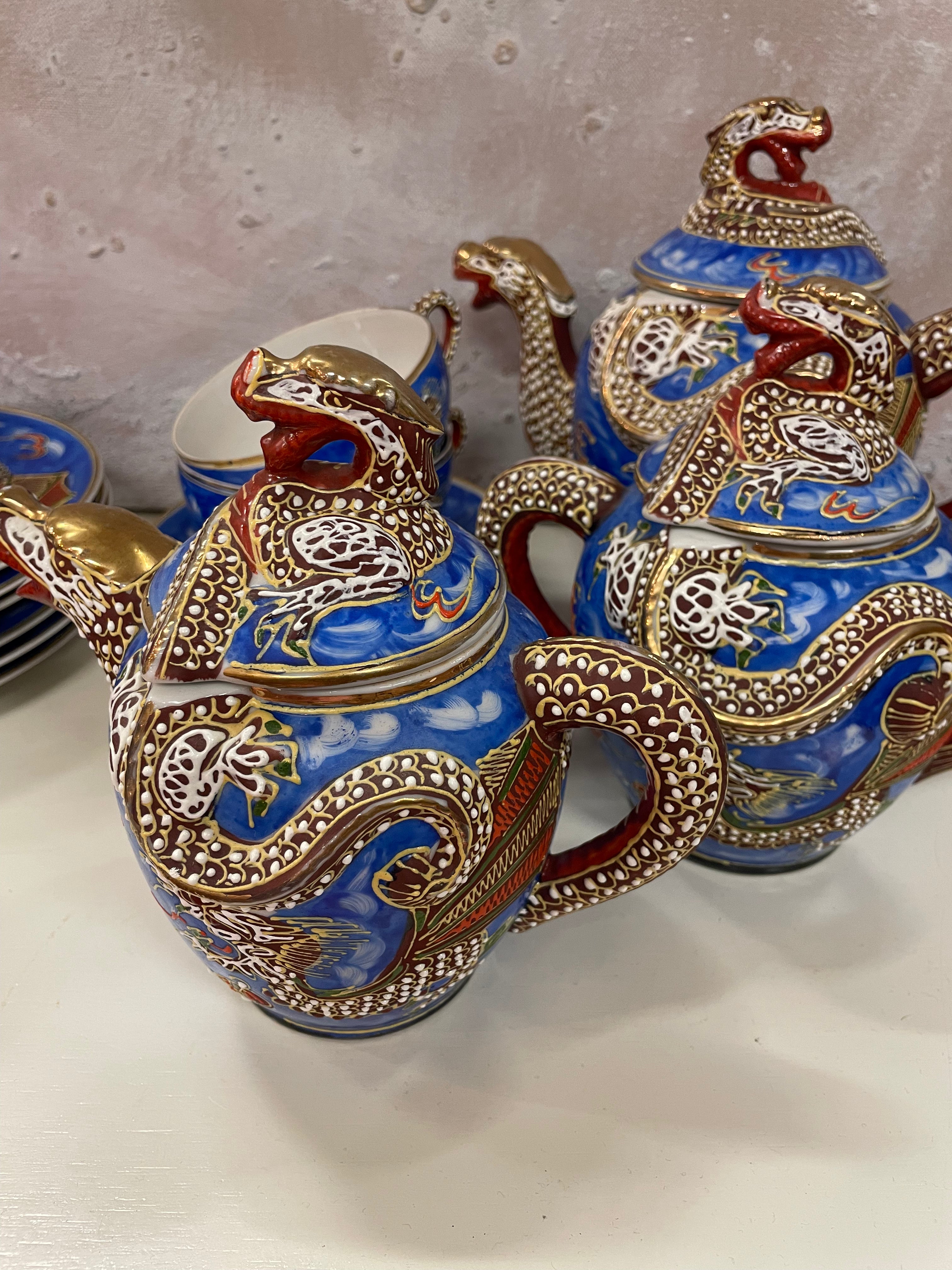 Kutani dragon tea-set
