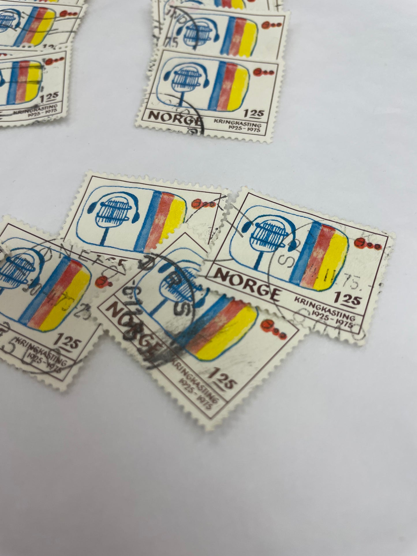 Norge frimerke kringkasting 1925-1975. Selges pr stk