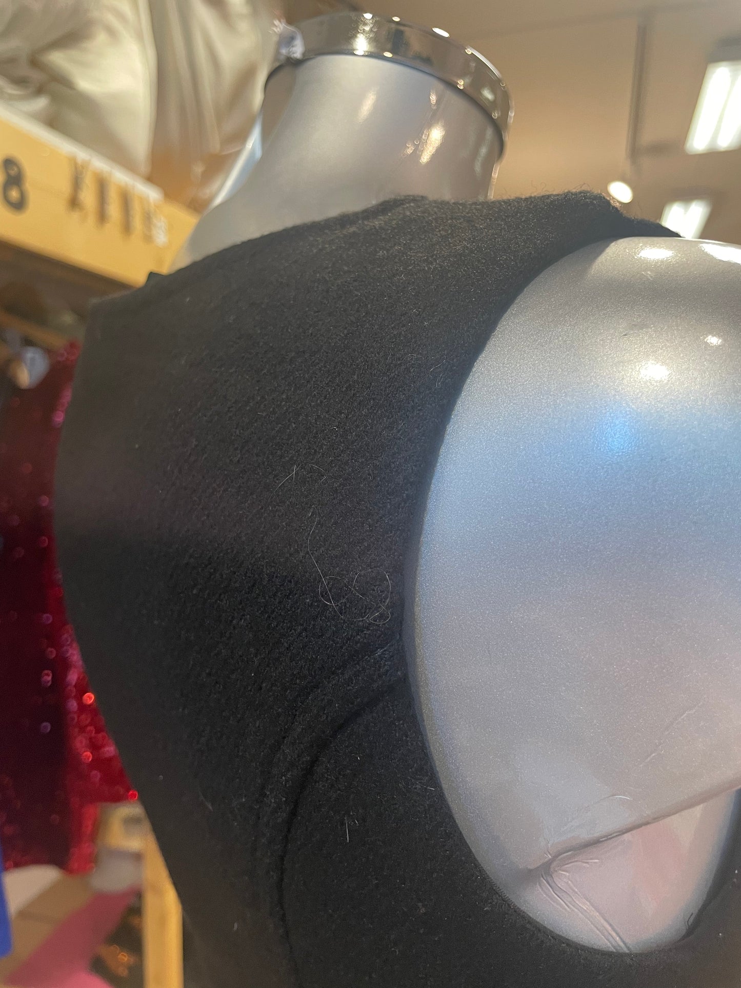 ♻️Kun 1 igjen! Kjempefin Benetton ullkjole! Str S Tilstand: Veldig god – ingen hull, flekker eller synlig slitasje